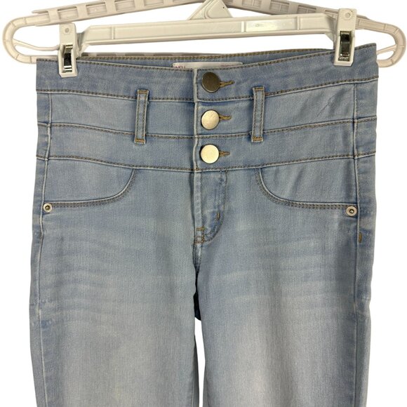 Light Wash High-Waisted Skinny Jeans No Boundaries Size 1 Stretch Denim - Picture 2 of 8